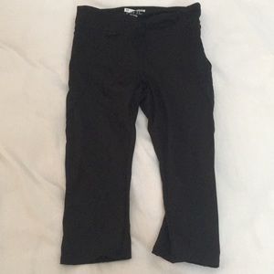 Forever 21 Athletic Cropped Leggings